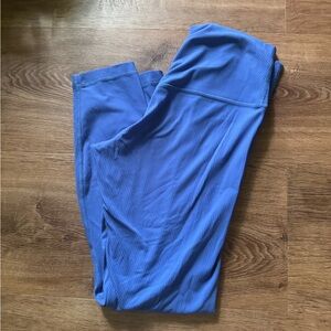 Lululemon high waisted 25” ribbed leggings - size 8